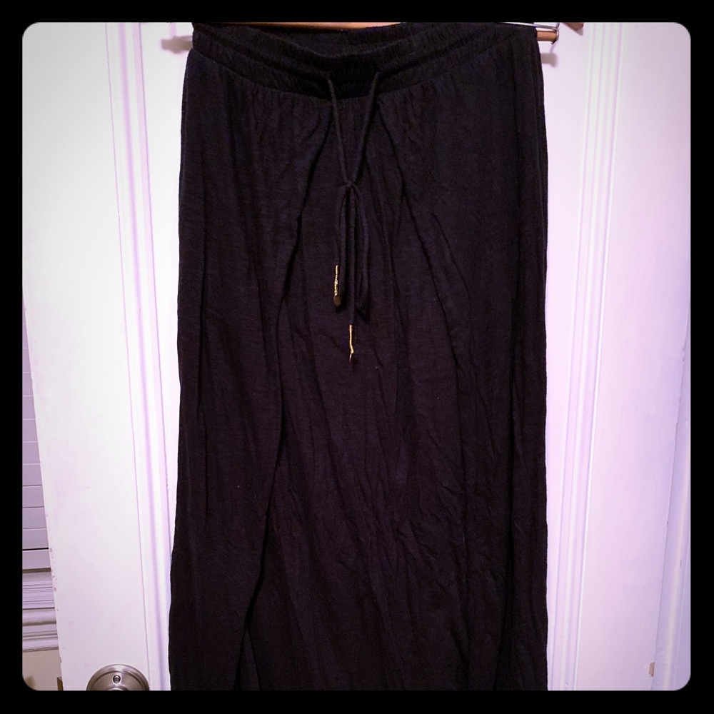 Billabong long black skirt